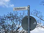 Straßenschild der Scheibenstraße